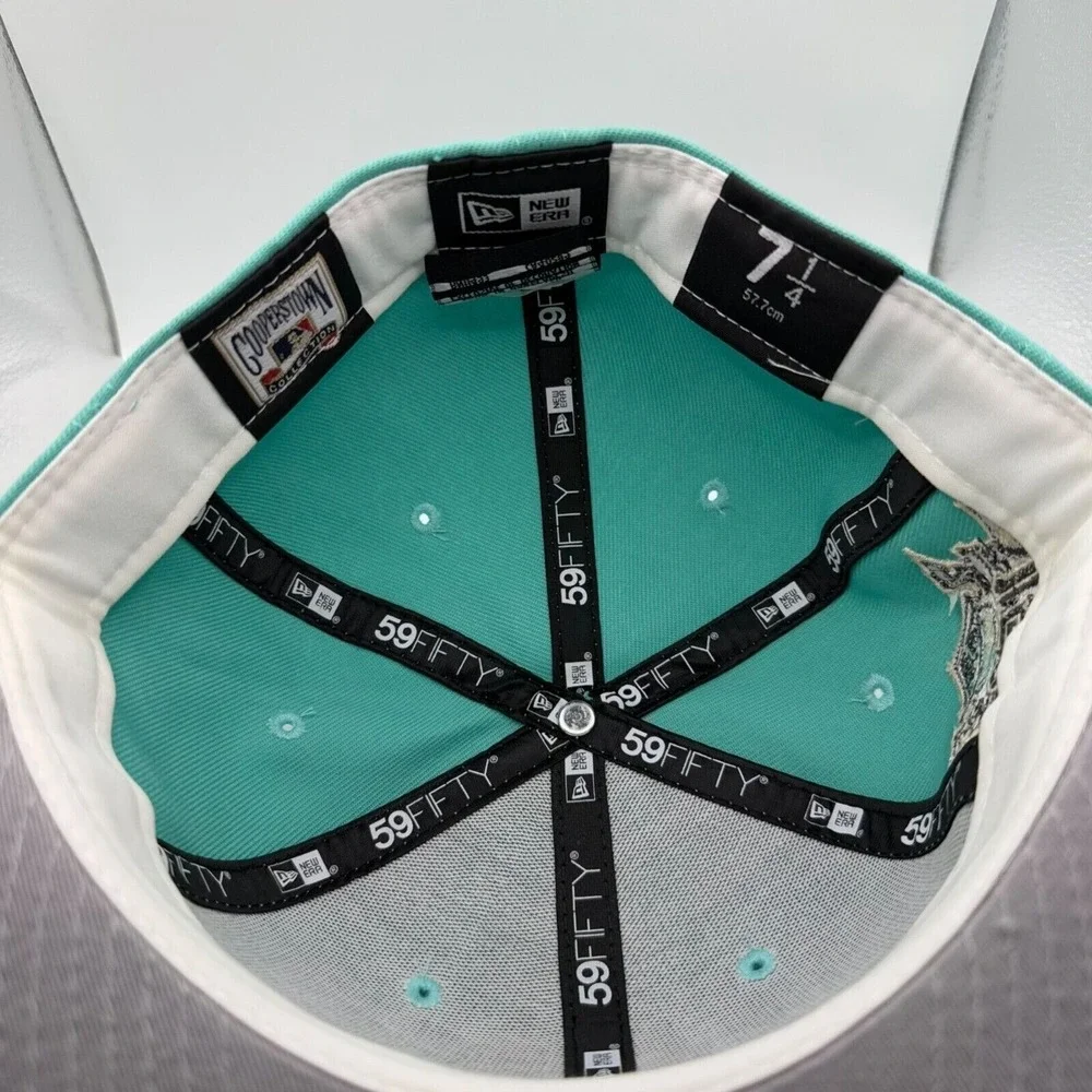 New Era 59Fifty Cincinnati Reds Aqua/Black 150th Anniversary Fitted Size‎ 7 1/4